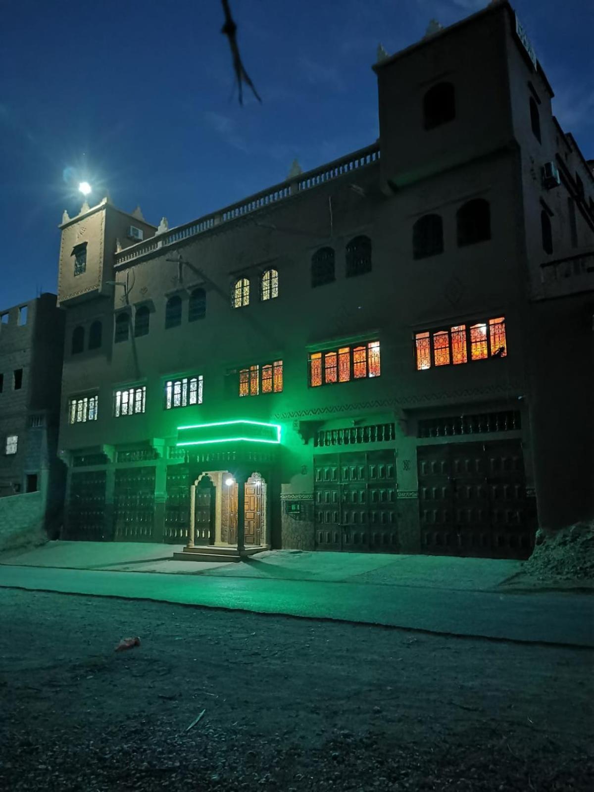 Hotel Awayou Bou Drarar Dış mekan fotoğraf