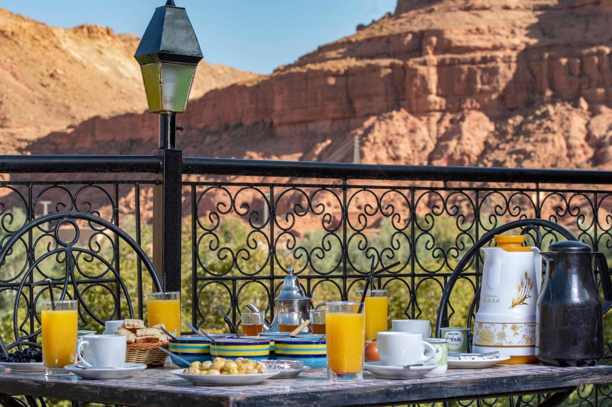 Hotel Awayou Bou Drarar Dış mekan fotoğraf