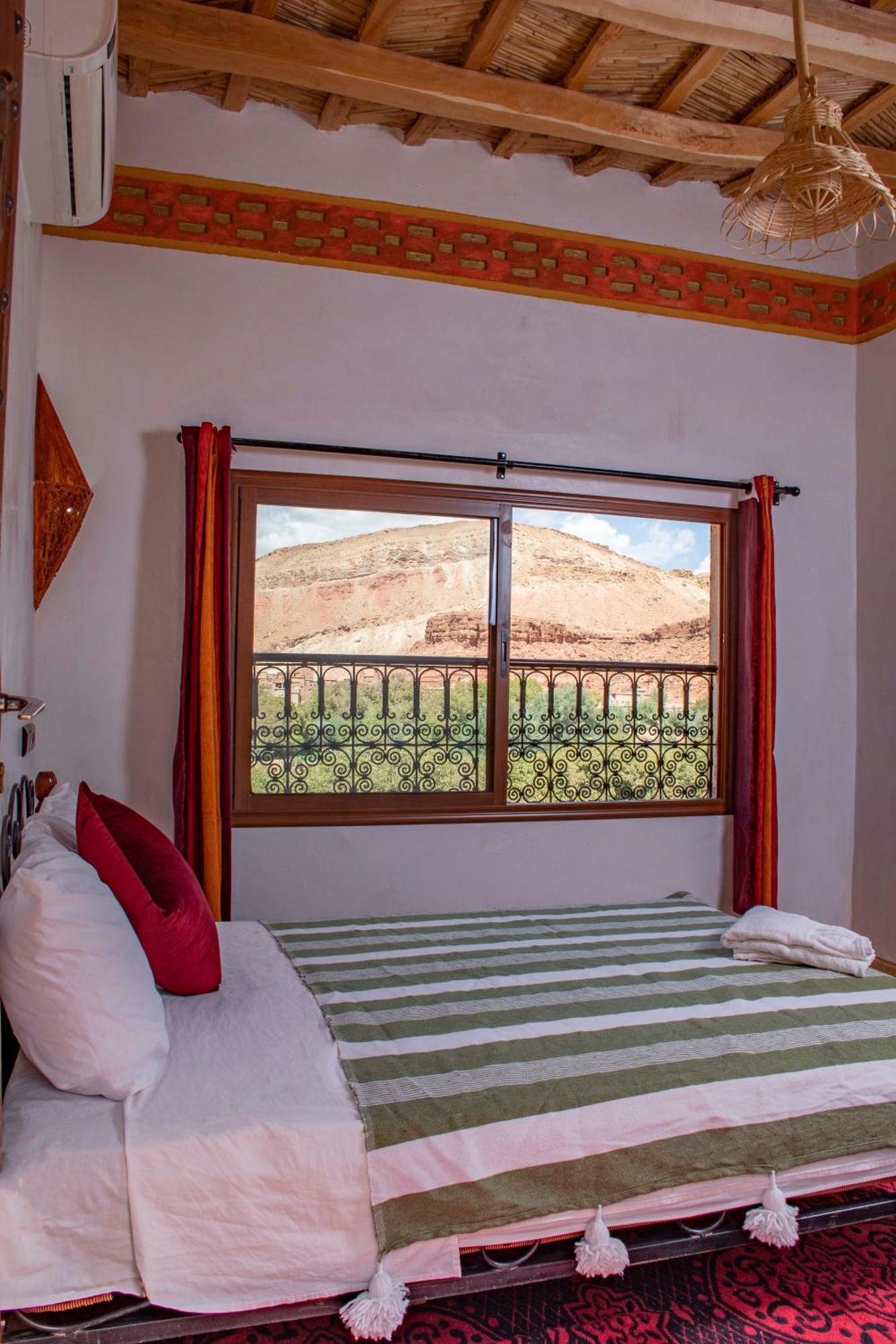 Hotel Awayou Bou Drarar Dış mekan fotoğraf